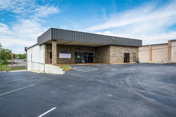 444 S Jefferson Ave, Cookeville, TN 38501